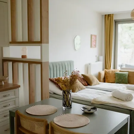Apartman Edison 214 *